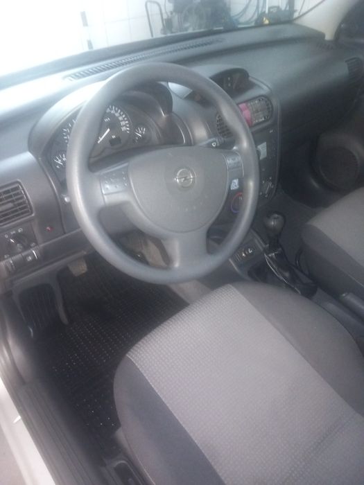 Corsa 12benzyna salon Polska