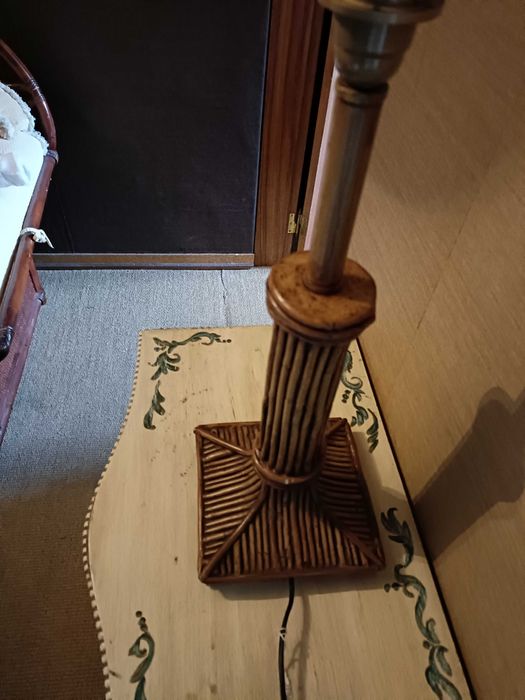 Candeeiro de Mesa Bamboo (LB12)