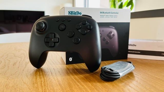 8BitDo 64 Bluetooth Controller — Open Box, як новий