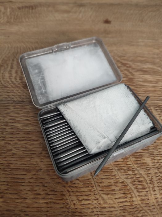 Ołówek rysik  2.8 budowlany  100szt