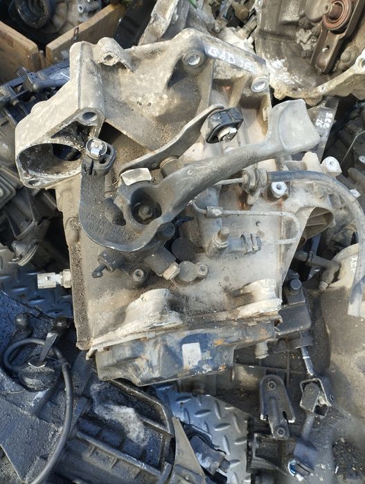 КПП 1.6 BAD FSI FYK Фольксваген Гольф 4/5 Бора Фабія Сеат коробка пер