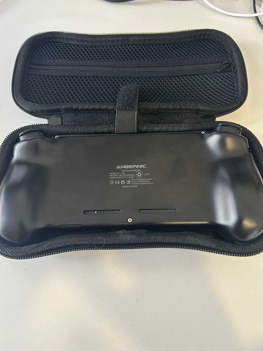 Anbernic RG556 128GB Preto
