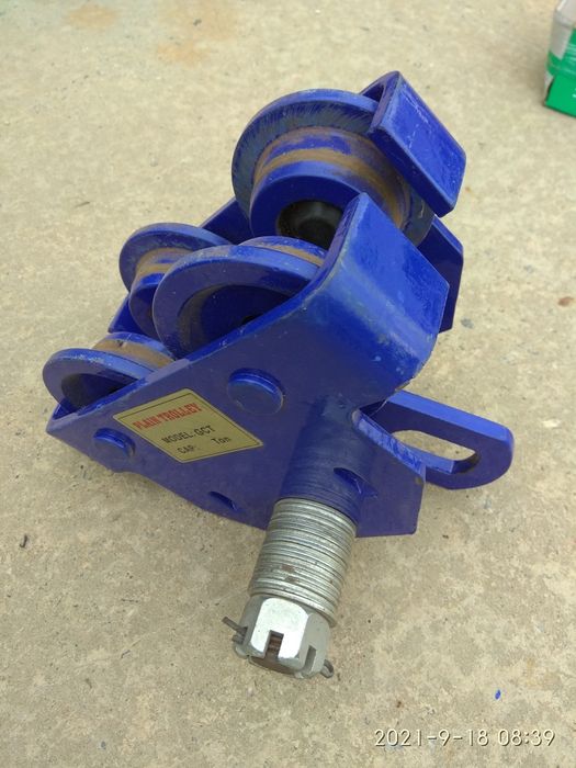 Тележка перемещения тали, лебедки без привода.