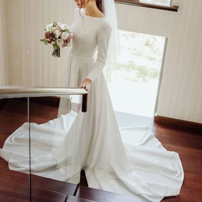 Весільна сукня,куплена в салоні Madeira