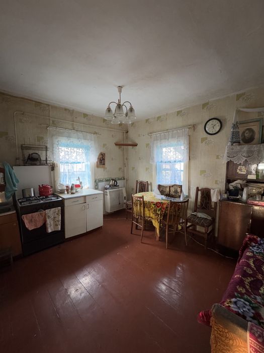 Продаж будинка в селі Красилівка