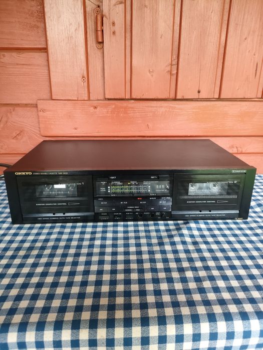 Magnetofon kasetowy ONKYO  TA-W 40 MADE IN JAPAN