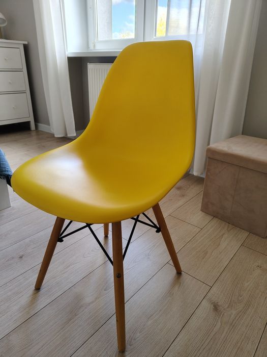 Krzesła żółte komplet 4 sztuki