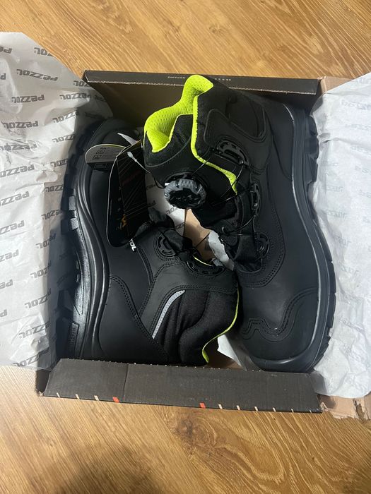 Pezzol buty robocze (ochronne) 44