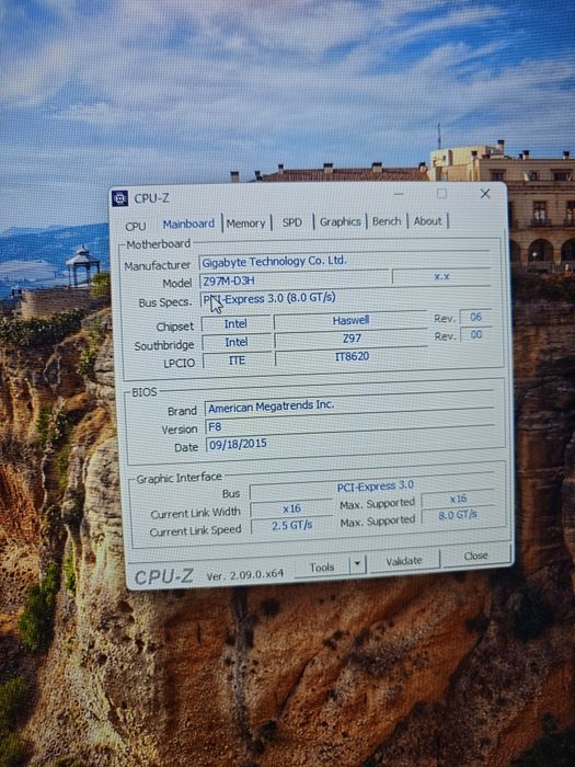 i7-4790 8x4,0 GHz 32GB RAM GTX 970 4GB SSD 240GB HDD 1Tb