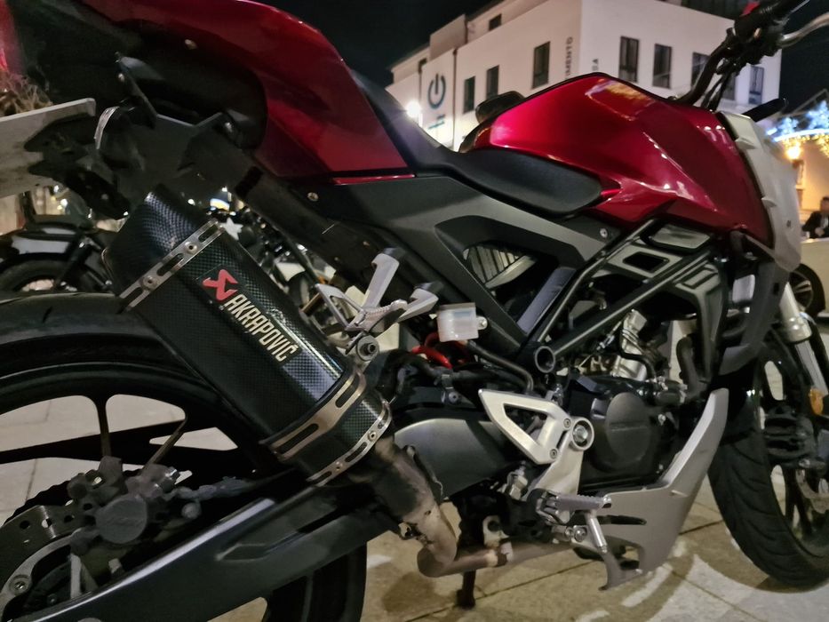 Honda CB125R para venda.