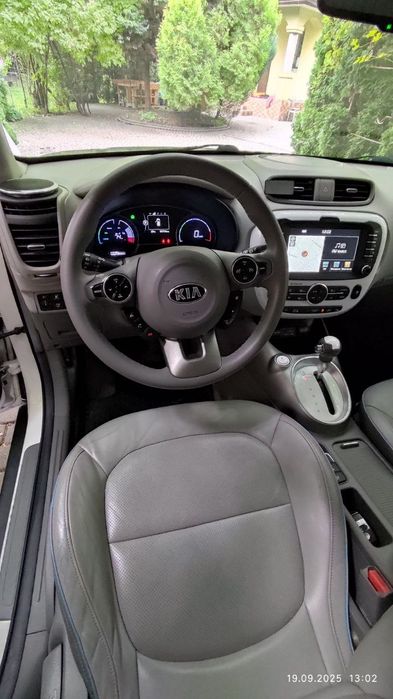 KIA SOUL Електроавтомобіль