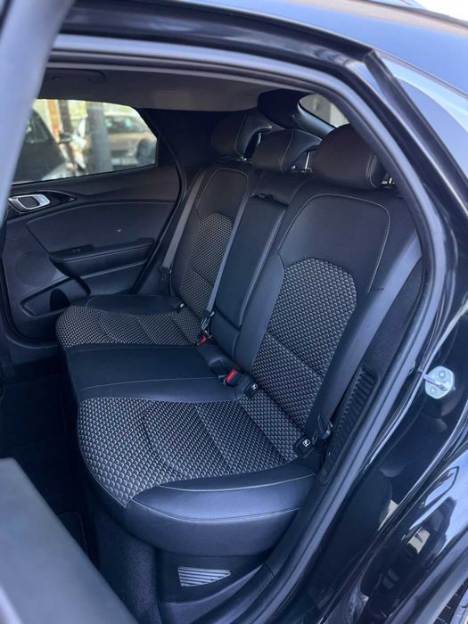 Kia Xceed 1.6 GDI PHEV Drive