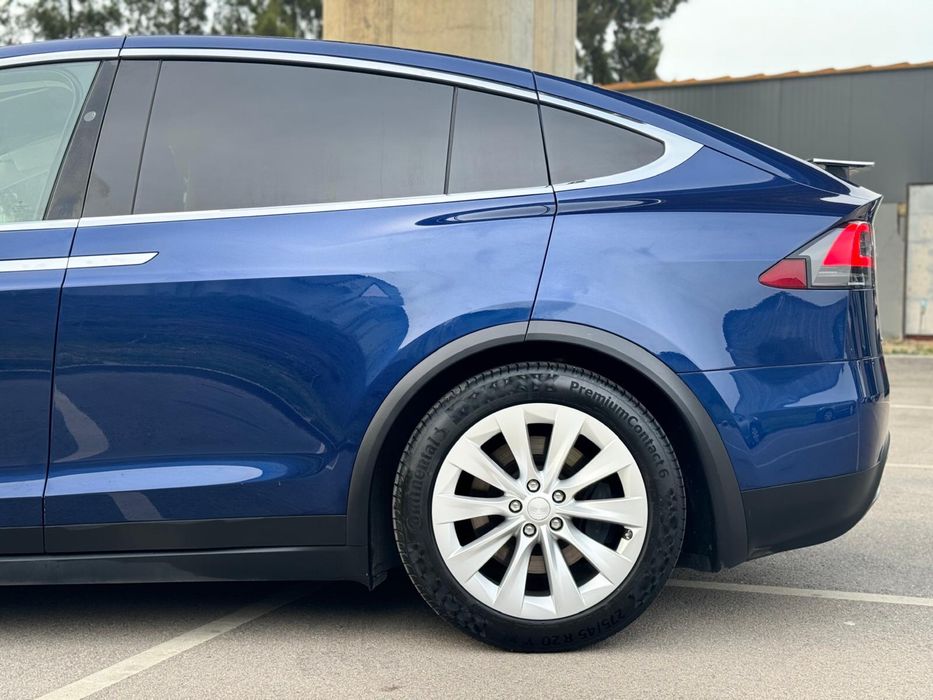 Tesla model X 100D 525cv