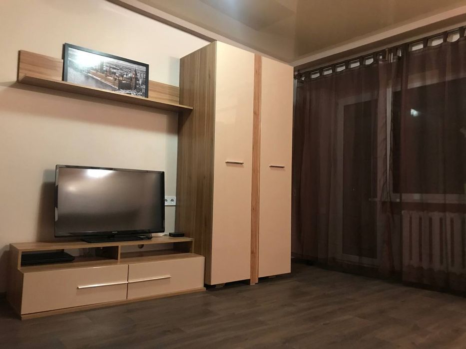 Срочно! Продам квартиру на Майдане Конституции