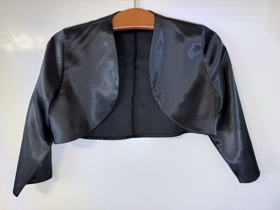 Sukienka tzw: mała czarna + bolerko