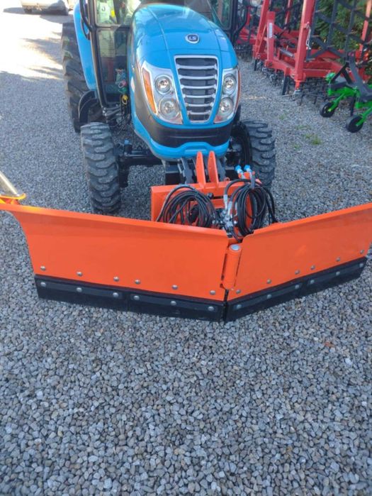 Pług do śniegu METAL TECHNIK amortyzacja na sprężynach hydraulika