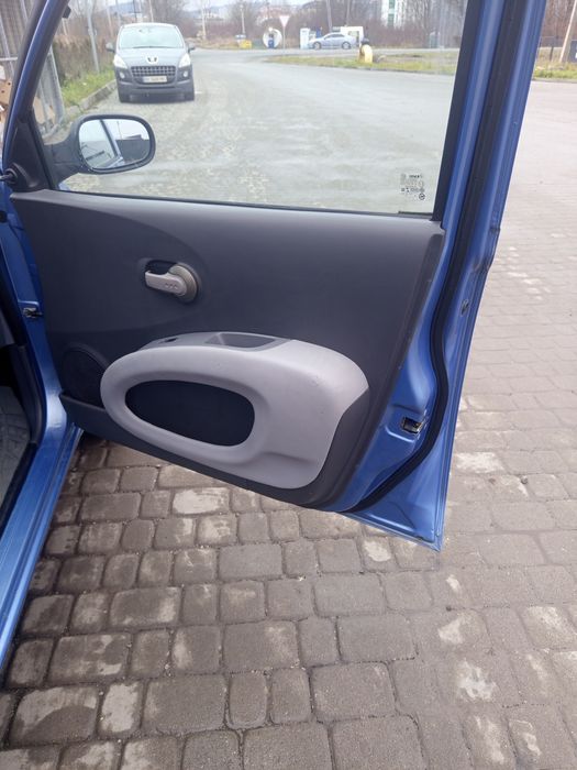 Nissan  Micra 2003р.в 1.24газ/бенз