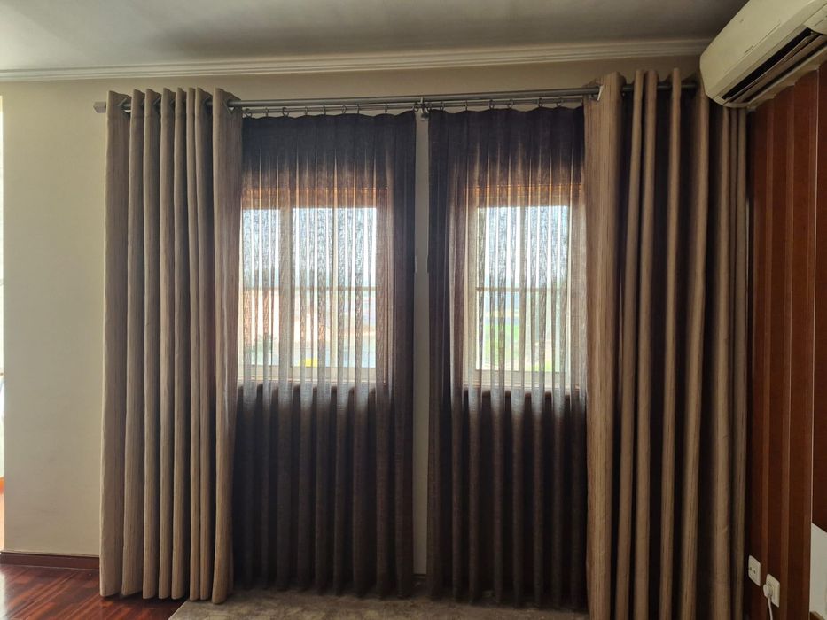 Móveis de Sala, Conjuntos de Candeeiros e Cortinados Completo