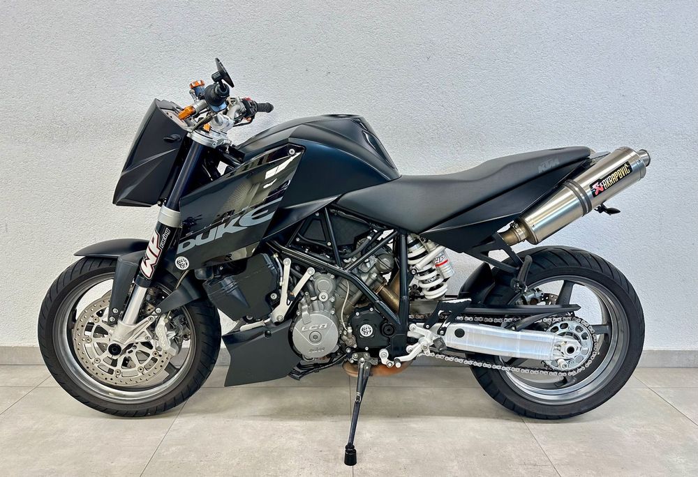KTM Super Duke KTM 990 Super Duke / F.Vat 23 % / LC8 / Akrapović / Serwisowany /