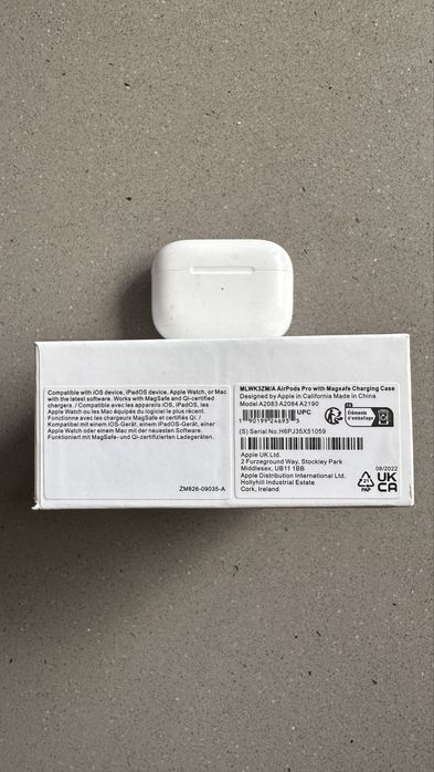 Słuchawki Apple AirPods Pro (1. generacji) z etui ładującym MagSafe – MLWK3ZM/A