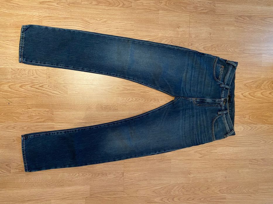 Джинсы Armani 32