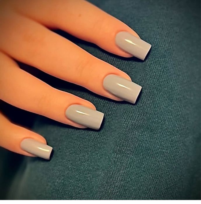 Маникюр качественно и быстро