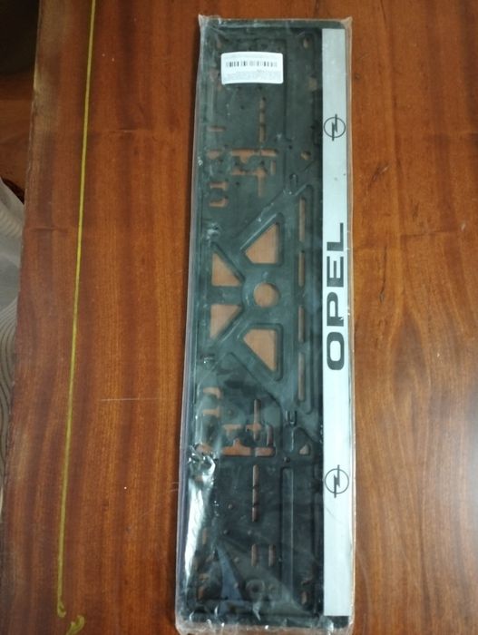 Рамка номерного знака Opel