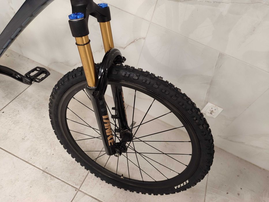 Rower dirt dartmoor two6player 2024 long powietrzny amortyator dh fr