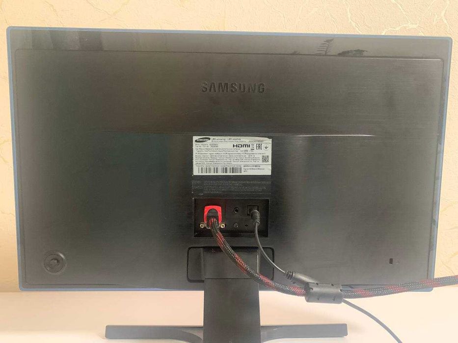 Продам монітор 22" Samsung S22E390H
