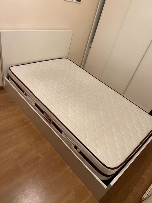 Cama Completa Sommier (Colchão Incluído)