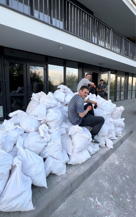 Вивіз сміття у Львові та області Вантажники