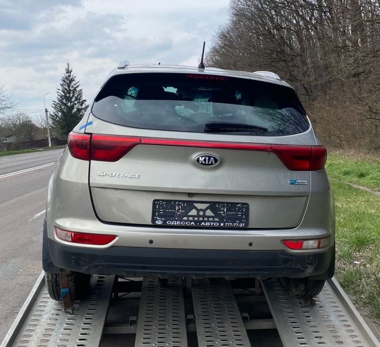 Дверь Kia Sportage 4 QL четверть/крыло/порог/разборка