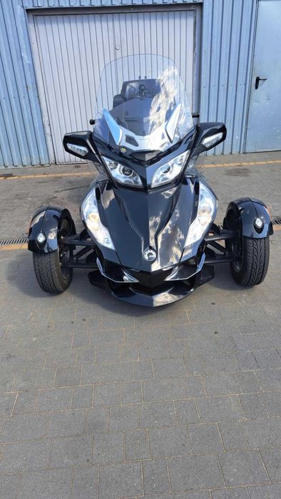 Can-am spayder RT -2011 r