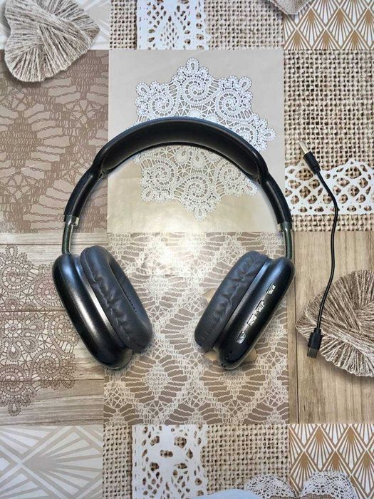 Беспроводные наушники (Bluetooth / AUX / MicroSD)