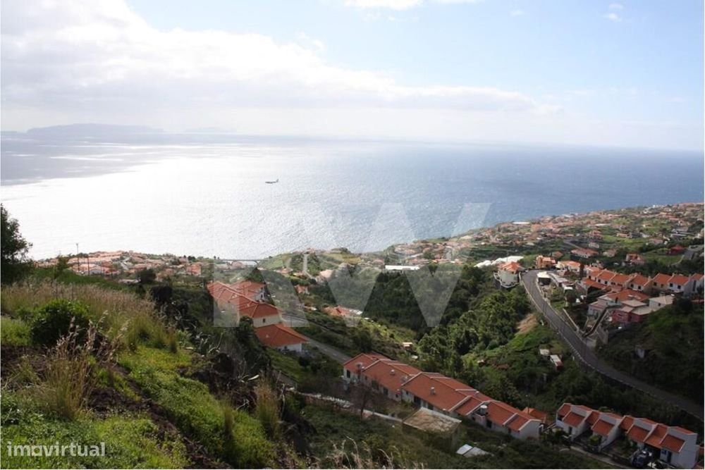 Terreno para construção situado em Gaula, Santa Cruz com 2940 m2 | Opo