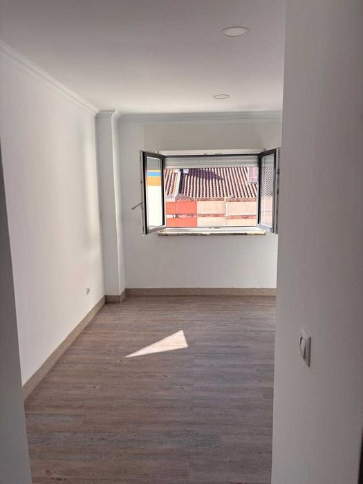 Vende-se T1+1 DUPLEX Na Tapada Das Merces