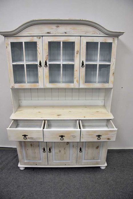 kredens sosnowy - jak nowy