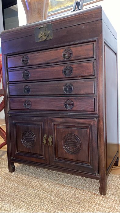 Armário faqueiro em madeira pau rosa