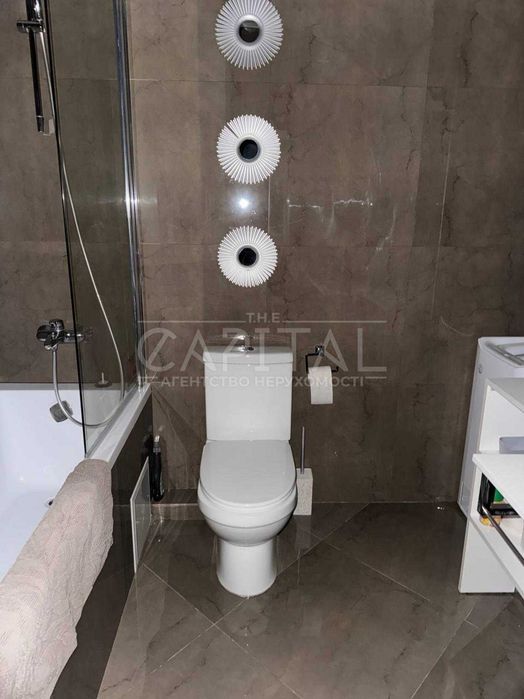 Оренда стильної квартири печерський район автономність центр укриття