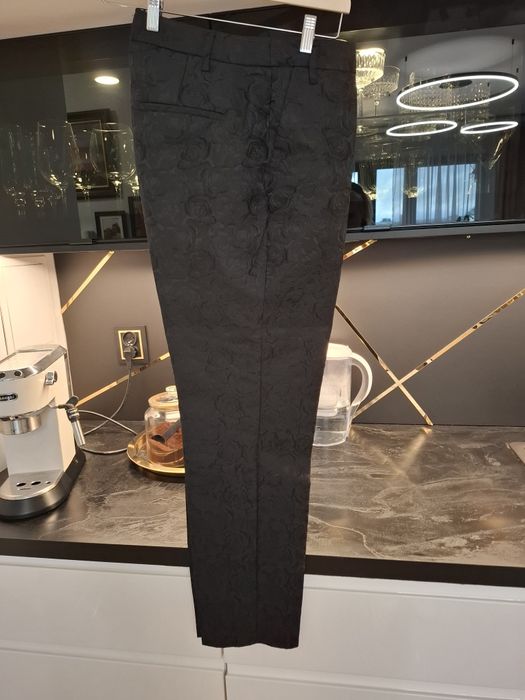 Spodnie eleganckie, garniturowe, M, L, 38,40 sztywne, cygaretki , wzór