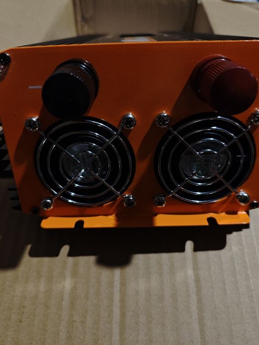 Інвертор 6000WT DS 12V AS 110V чистої синусоїди