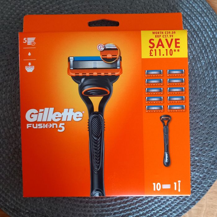Maszynka Gillette Fusion 5+10 dodatkowych wkładów