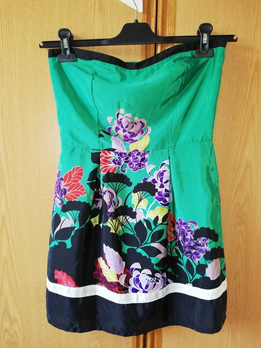 Vários vestidos verão e inverno como novos