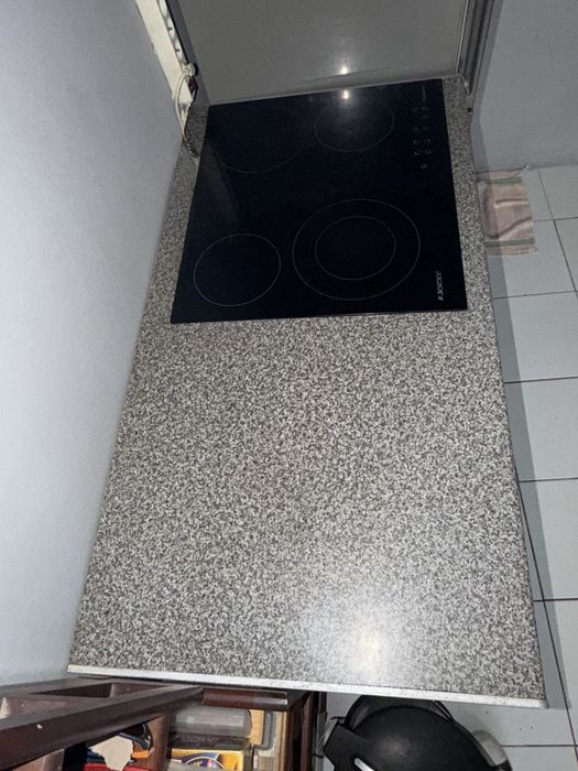 Banca com forno e placa