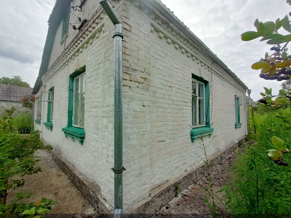 Продам будинок Фастів 77м Ділянка 13сот Петровського 33 Цегла Газ Вода