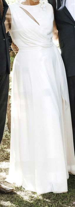 Elegancka suknia ślubna Diana znanej pracowni krawieckiej