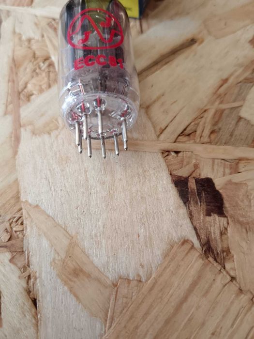 JJ Electronics ECC81/12AT7 tube
