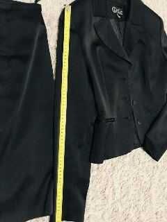 Классический черний костюм