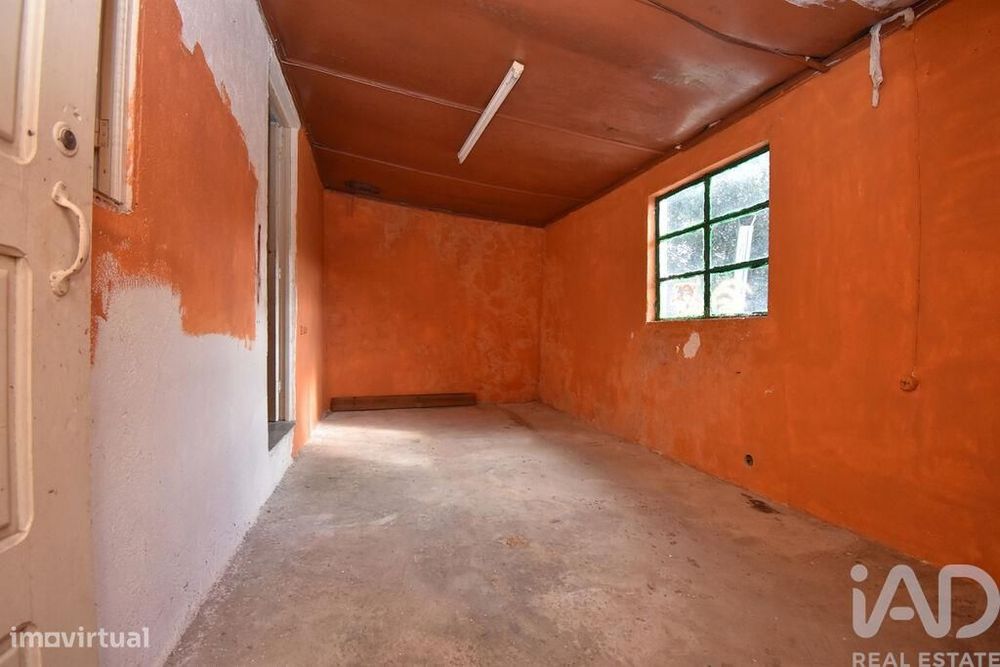 Casa tradicional T3 em Miranda do Corvo de 220,00 m2