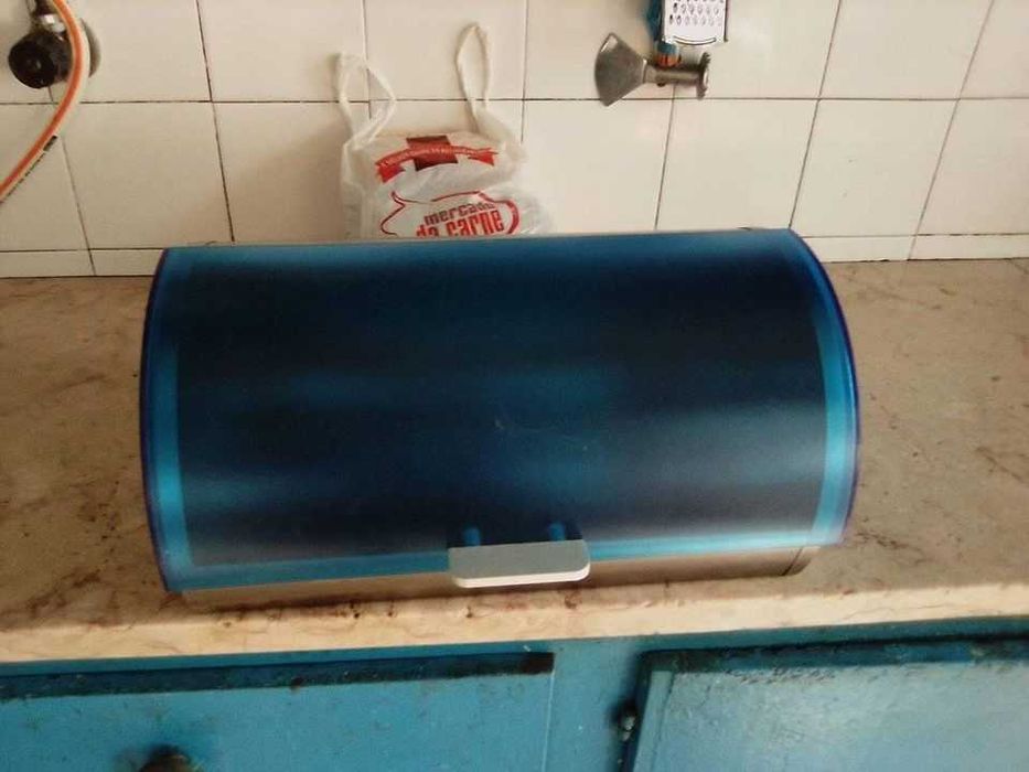 caixa para pao em inox